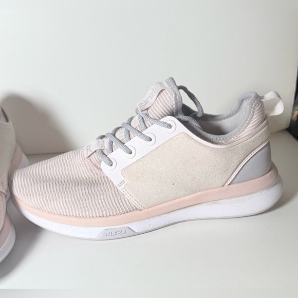 Kuru Fuse the high-performance power of the women's ATOM with your next workout - Picture 2 of 9